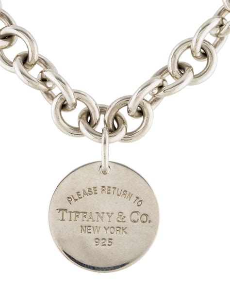 return to tiffany necklace